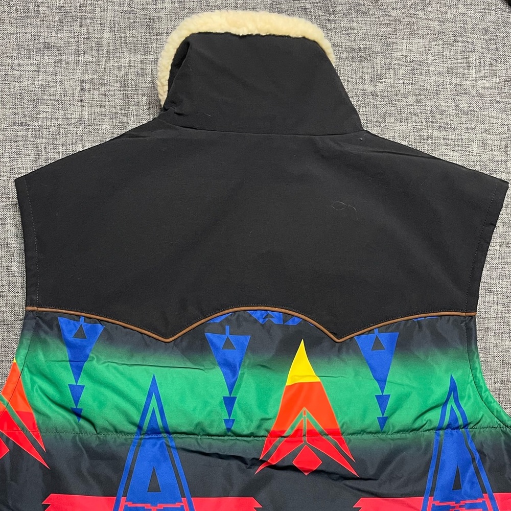 Polo Ralph Lauren Bear Aztec Beacon Southwestern Quilted Fur Vest - Picture 5 of 5